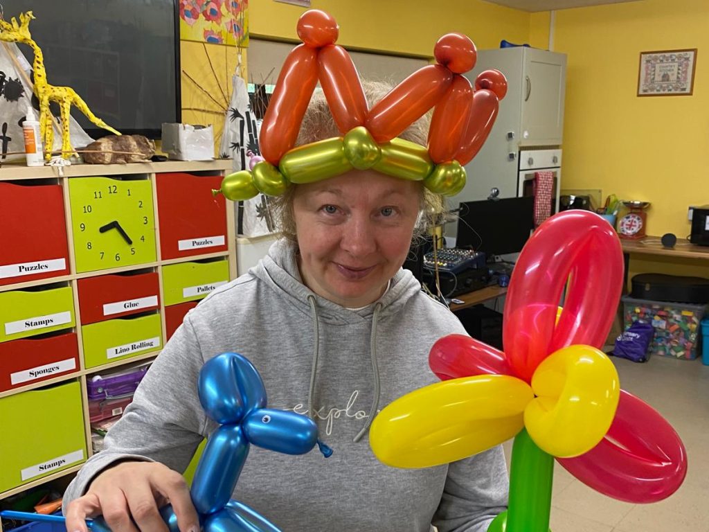 Balloon Hats